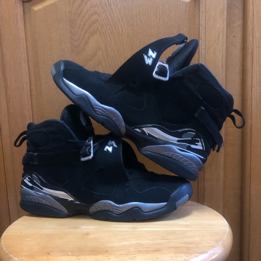Jordan 8s “Playoffs” Chrome size 7y